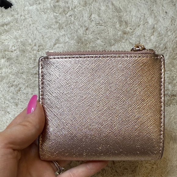 Tory Burch Emerson Mini Rose Gold Wallet - Picture 2 of 13